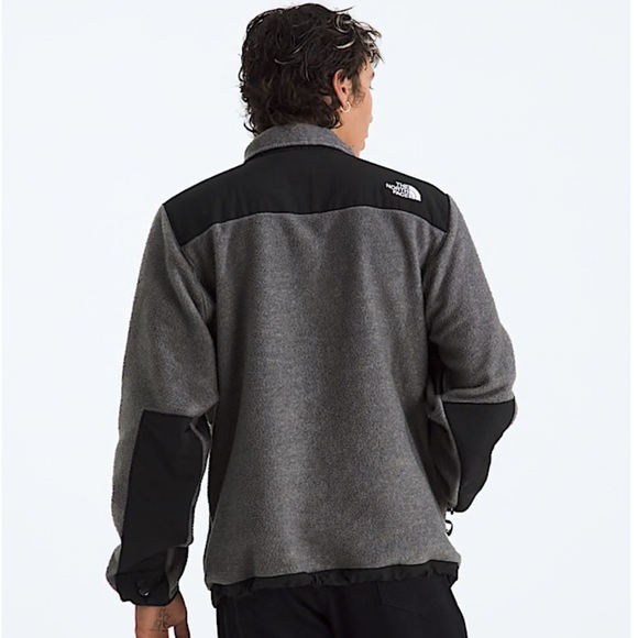 The North Face Men's Denali Two-Tone Performance Jacket - Picture 3 of 15